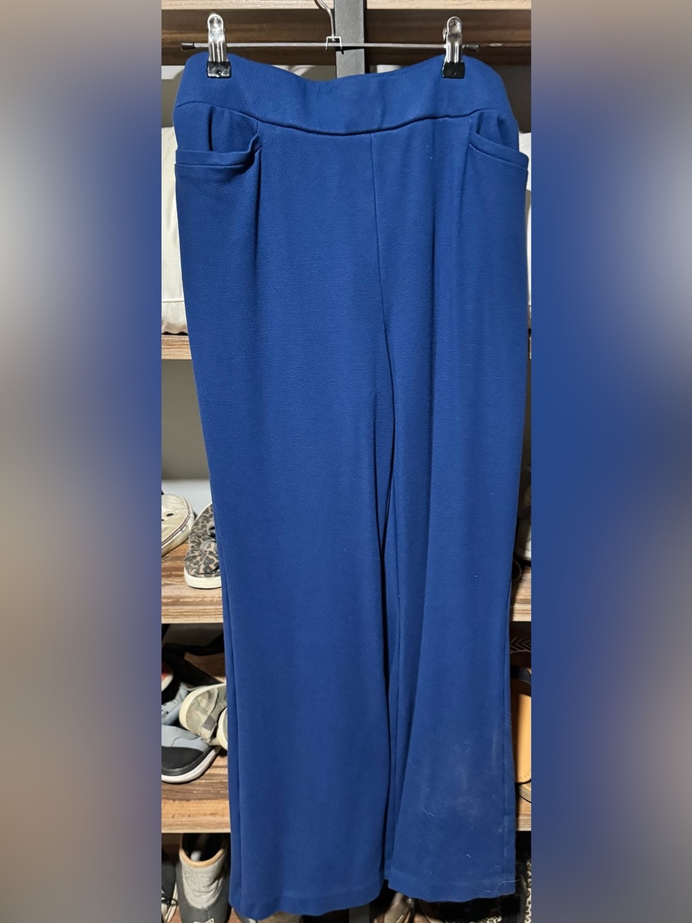 Wide-Leg Knit Pants in Cobalt Blue